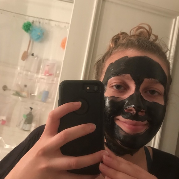 Meet your Posher, Bethany - Picture 2 of 6